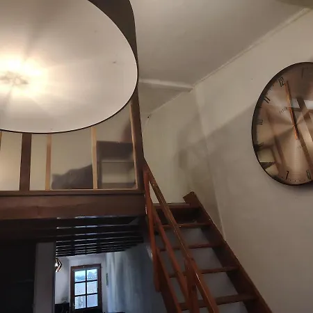 Apartament Avec Au Calme Face A Un Champs *