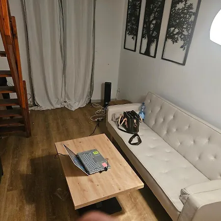 Apartament Avec Au Calme Face A Un Champs *