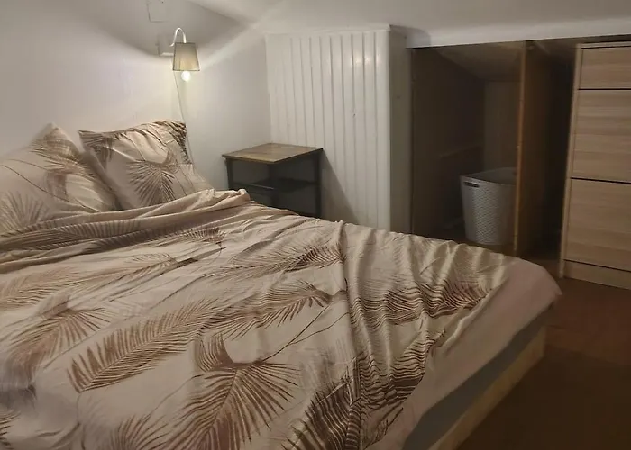 Avec Au Calme Face à Un Champs Appartement *